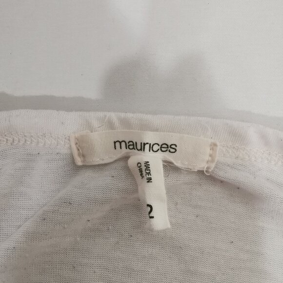 🦋3/$20 Burgundy and White Tee with "Lace-Up" Detail Size L EUC #58 - Picture 5 of 7